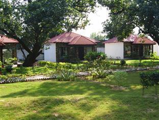 Hotel Corbett Leela Vilas Corbett National Park Zewnętrze zdjęcie